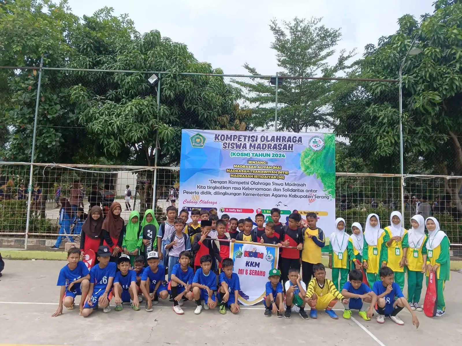 Ikut lomba KOSM